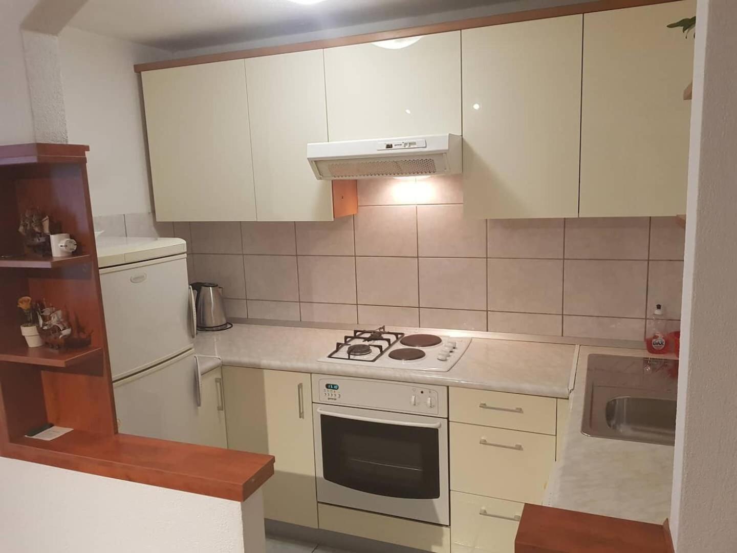 Apartments Mila マカルスカ エクステリア 写真